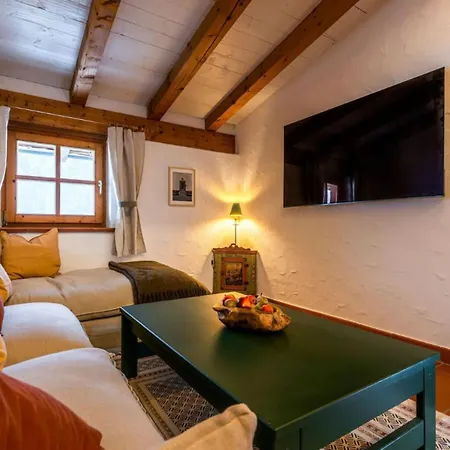3-bedroom Chalet 펜션 *